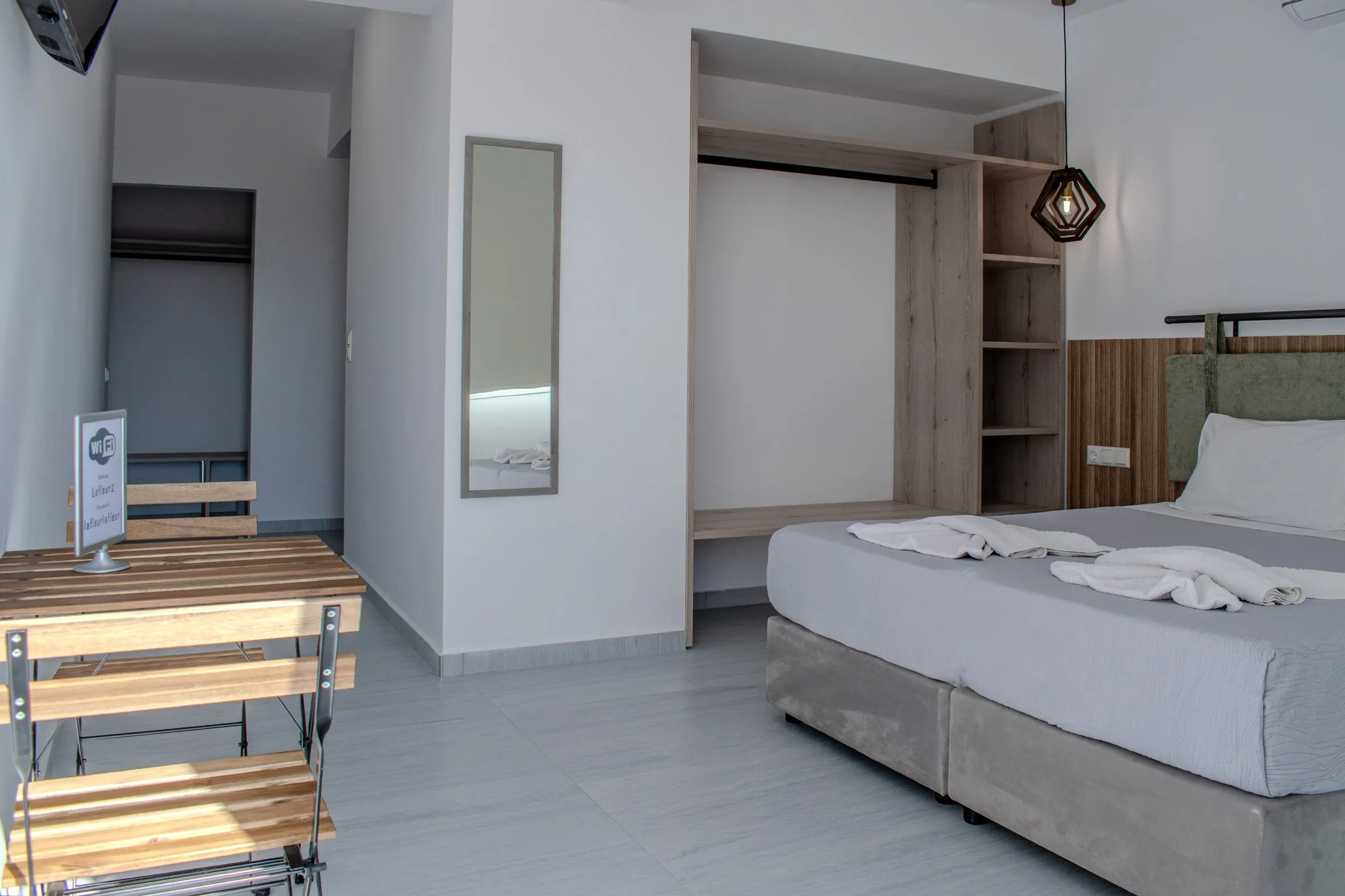La Fleur Apartments, Skiathos